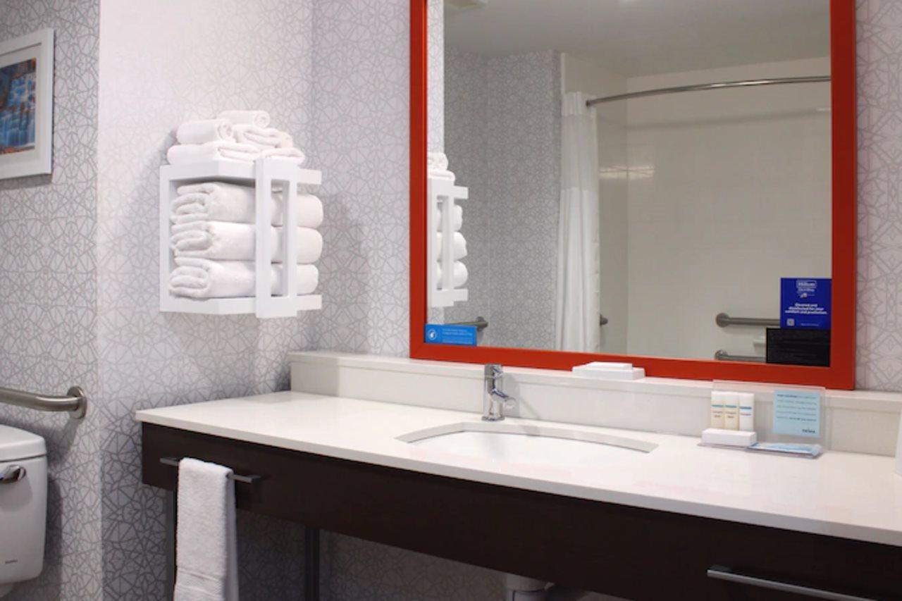 Hampton Inn Buffalo - Amherst Exterior foto